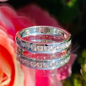 Sold 14Kwg Helzberg channel set diamond wedding